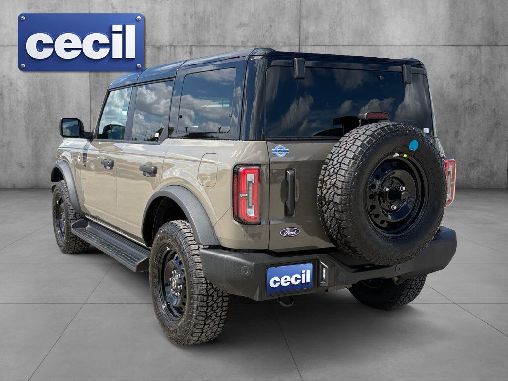 2026 Ford Bronco Outer Banks Hondo TX