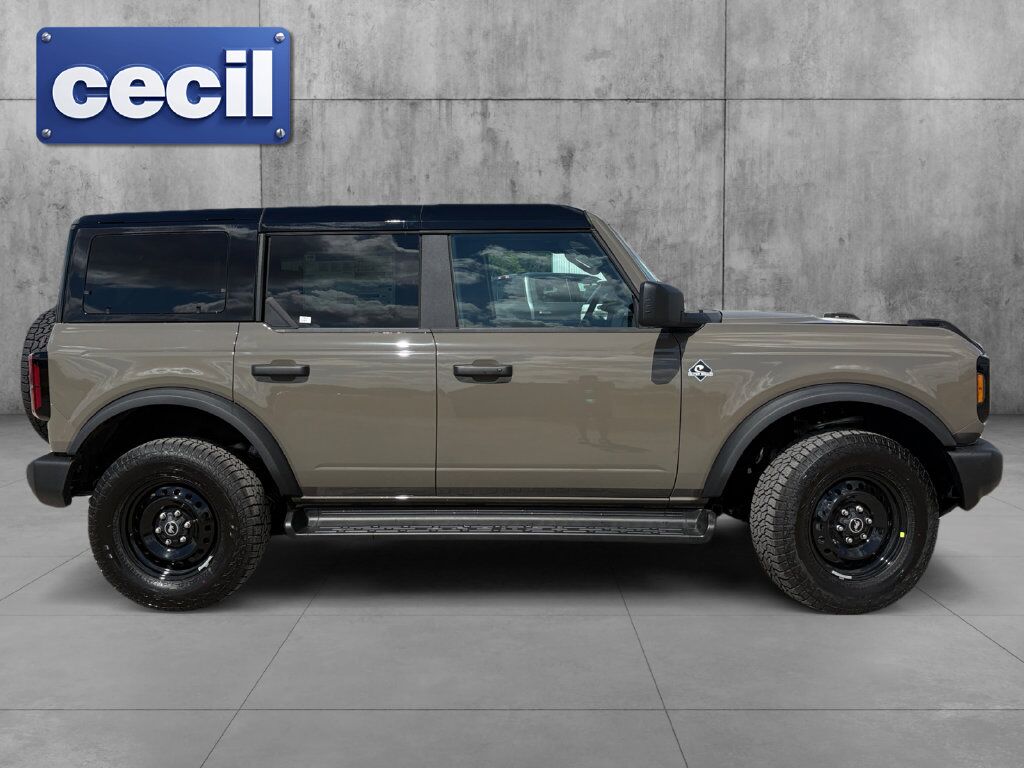 2026 Ford Bronco Outer Banks Hondo TX