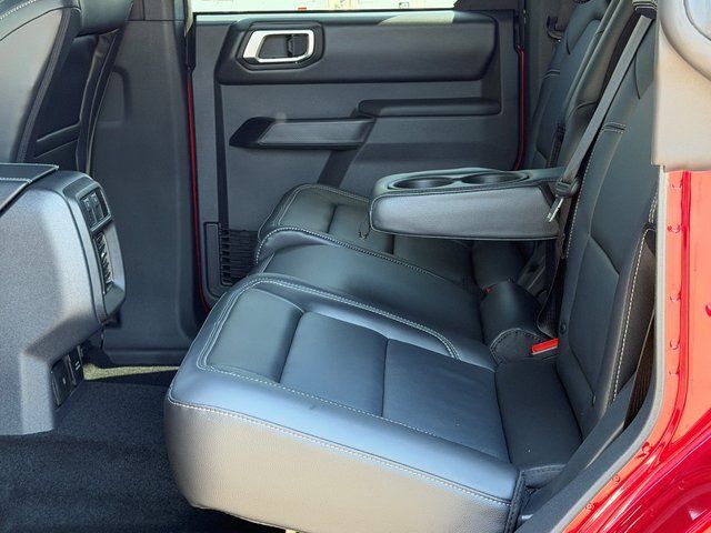 2026 Ford Bronco Outer Banks CANDY CANE PACKAGE Springfield VA