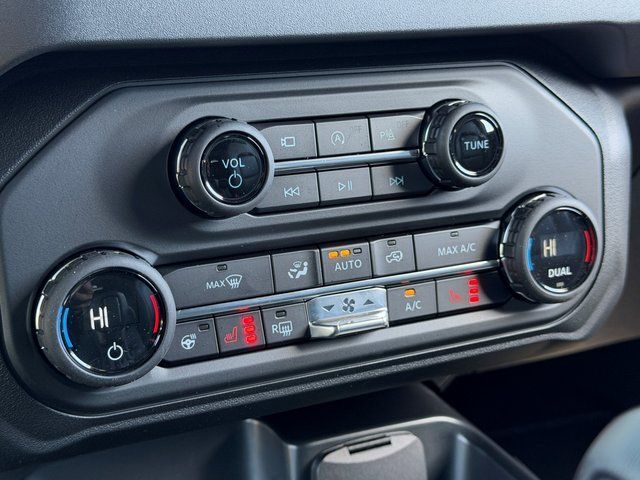 2026 Ford Bronco Outer Banks CANDY CANE PACKAGE Springfield VA