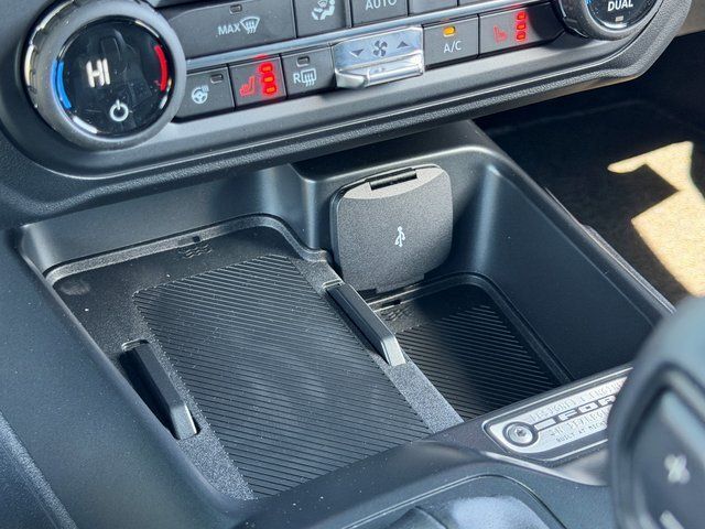 2026 Ford Bronco Outer Banks CANDY CANE PACKAGE Springfield VA