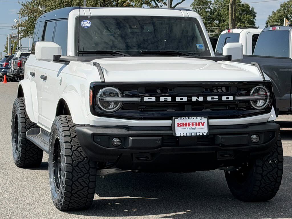 2026 Ford Bronco Outer Banks COOKIE AND CREAM Springfield VA