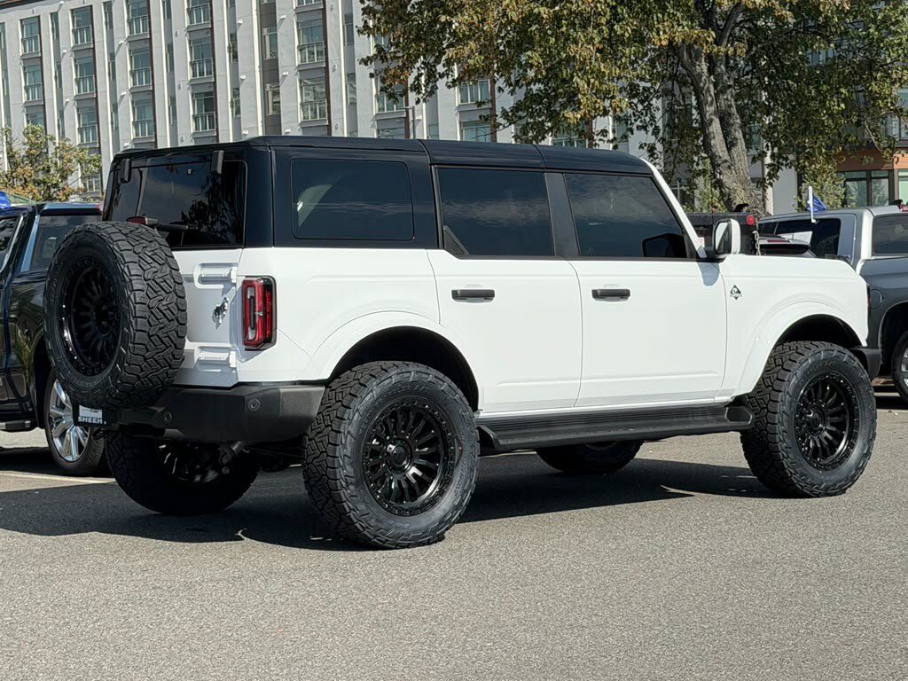 2026 Ford Bronco Outer Banks COOKIE AND CREAM Springfield VA