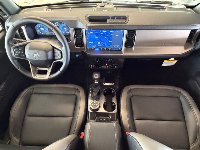 2026 Ford Bronco Outer Banks COOKIE AND CREAM Springfield VA