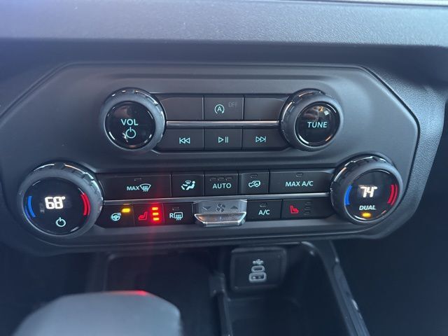 2026 Ford Bronco Outer Banks Random Lake WI