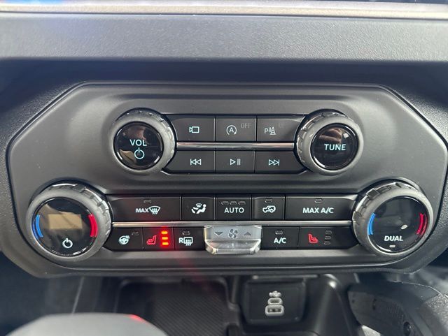 2026 Ford Bronco Outer Banks Random Lake WI