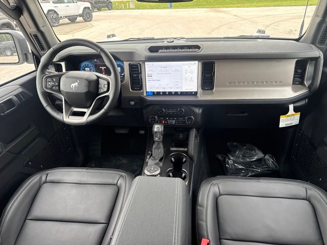 2026 Ford Bronco Outer Banks Random Lake WI