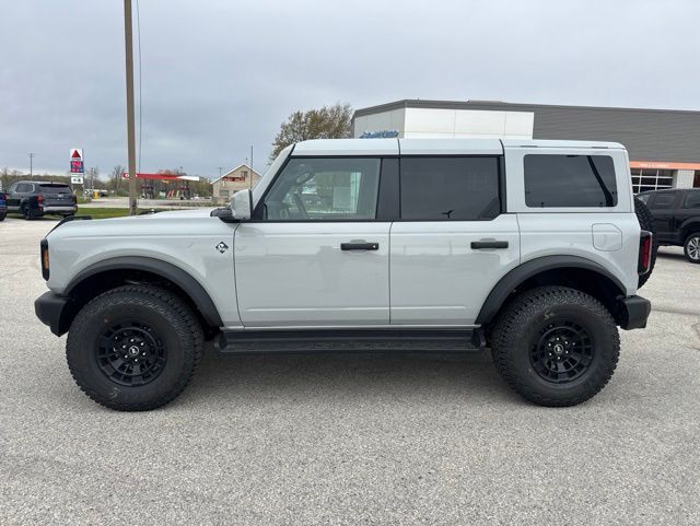 2026 Ford Bronco Outer Banks Random Lake WI