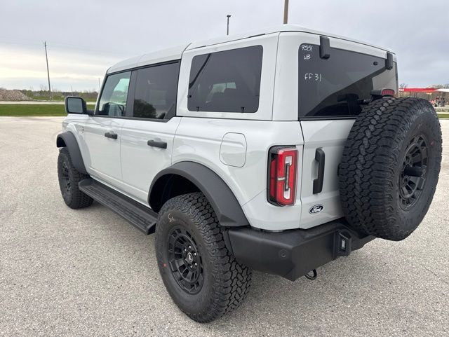 2026 Ford Bronco Outer Banks Random Lake WI