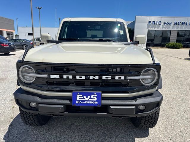 2026 Ford Bronco Outer Banks Random Lake WI