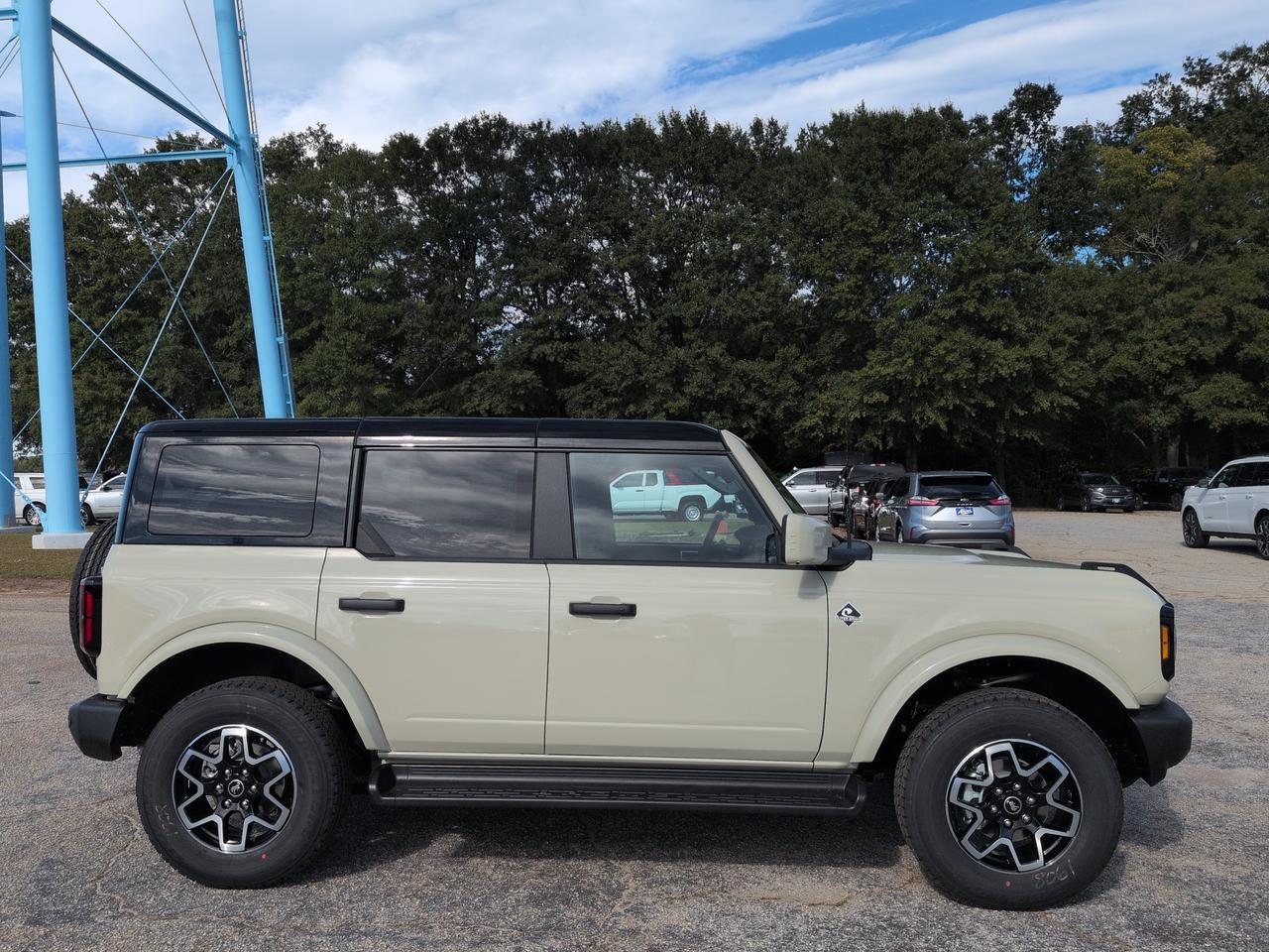 2026 Ford Bronco Outer Banks Appleton WI