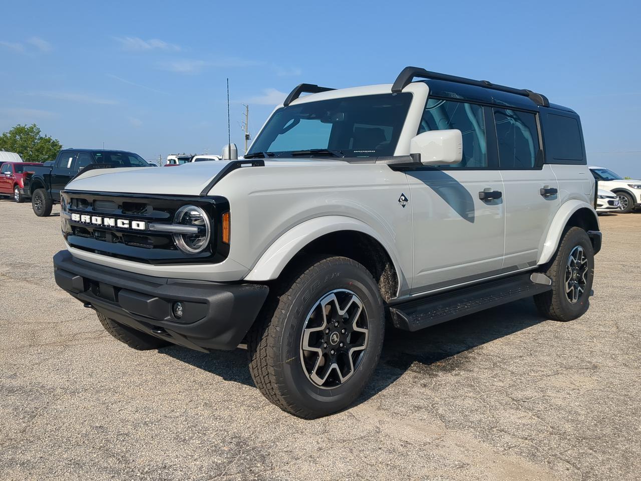 2026 Ford Bronco Outer Banks Appleton WI