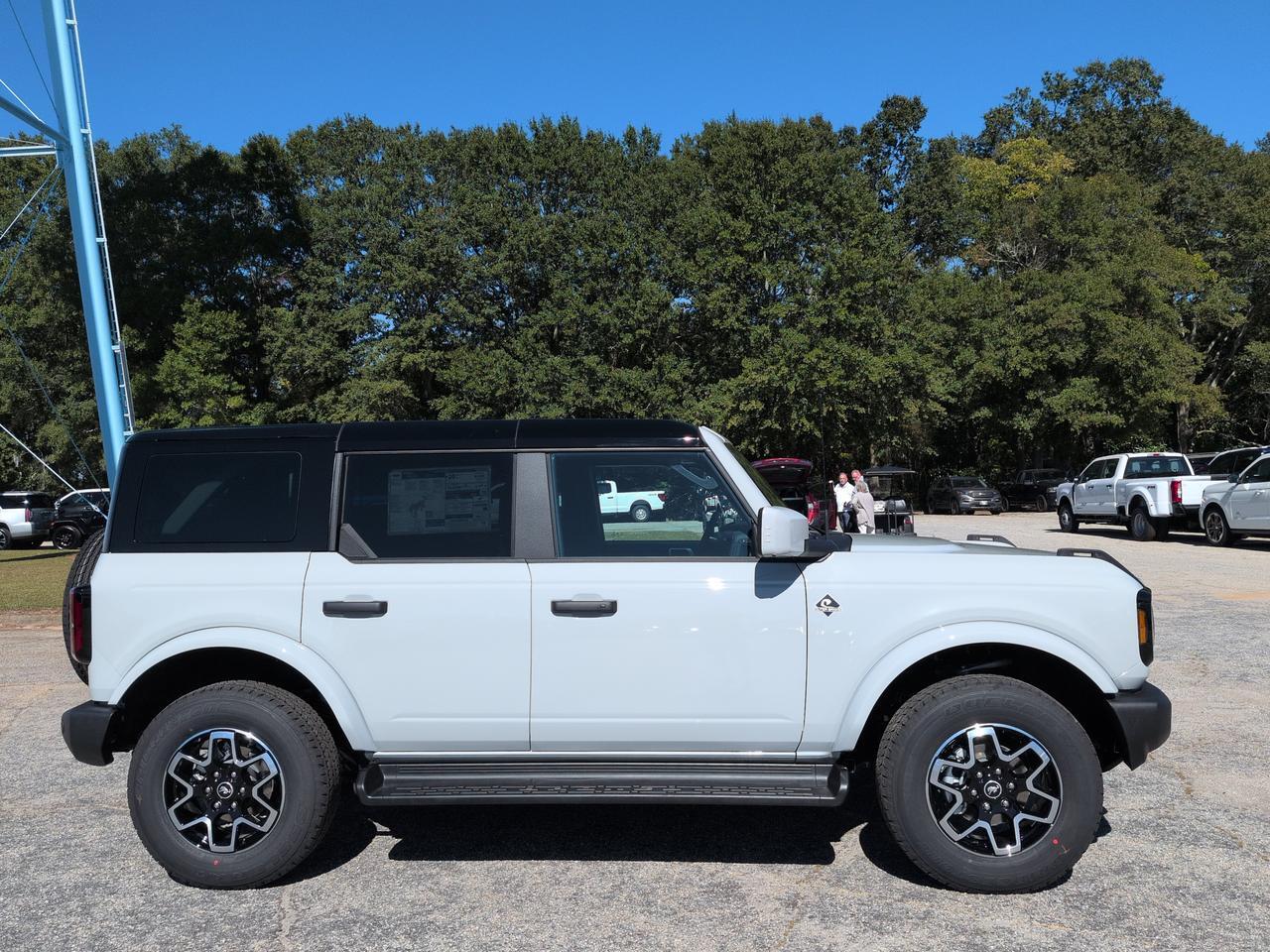 2026 Ford Bronco Outer Banks Appleton WI