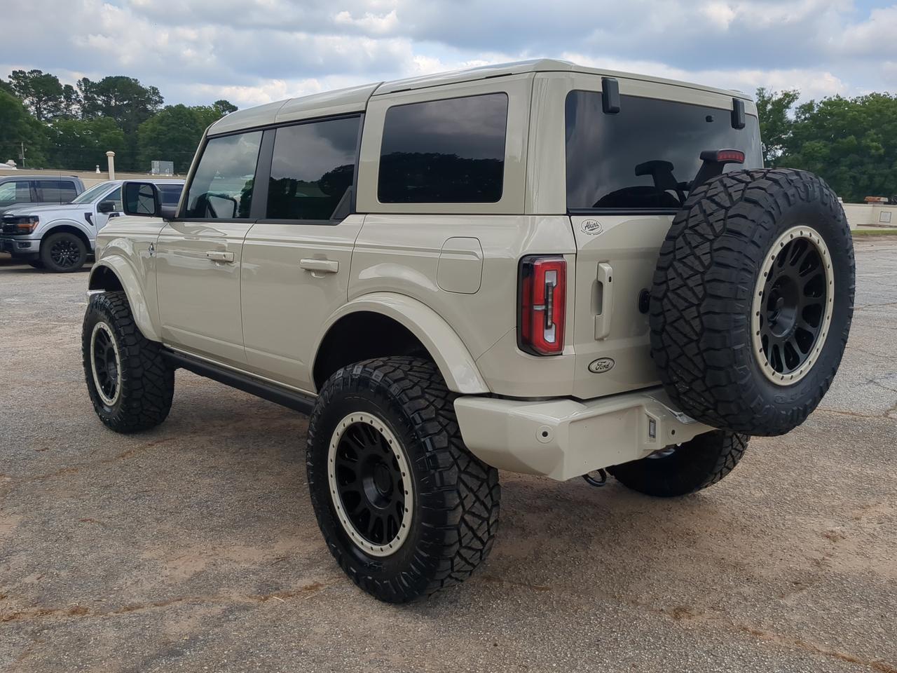 2026 Ford Bronco Outer Banks Appleton WI