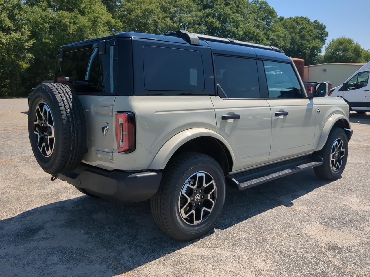 2026 Ford Bronco Outer Banks Appleton WI