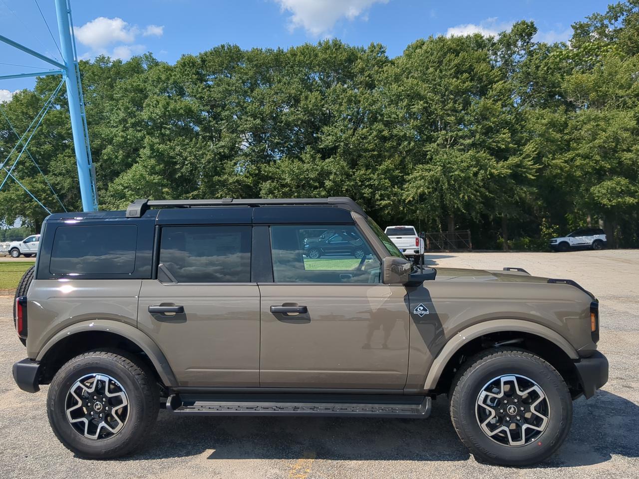 2026 Ford Bronco Outer Banks Appleton WI