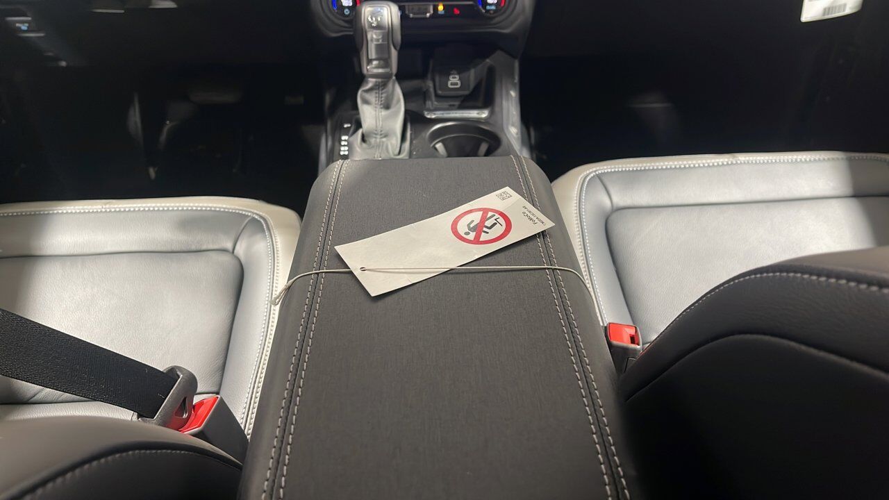 2026 Ford Bronco Outer Banks Sherwood Park AB