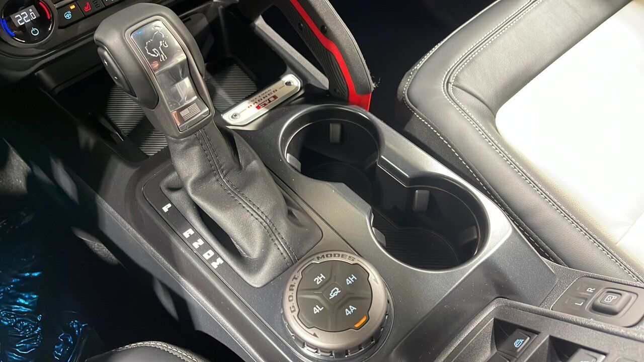 2026 Ford Bronco Outer Banks Sherwood Park AB