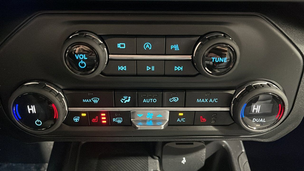 2026 Ford Bronco Outer Banks Sherwood Park AB