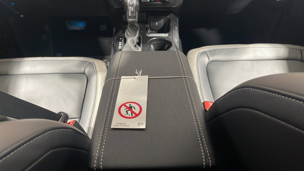 2026 Ford Bronco Outer Banks Sherwood Park AB