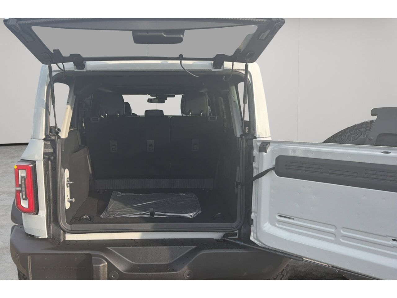2026 Ford Bronco Outer Banks Sherwood Park AB