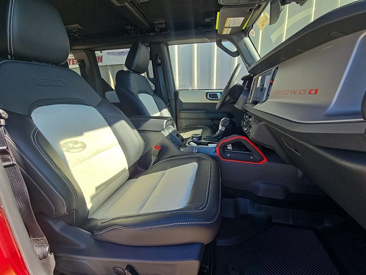 2026 Ford Bronco Outer Banks Watertown SD