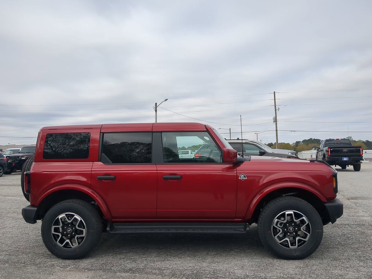 2026 Ford Bronco Outer Banks
