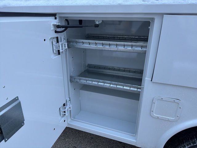 2026 Ford E-350SD Base Random Lake WI
