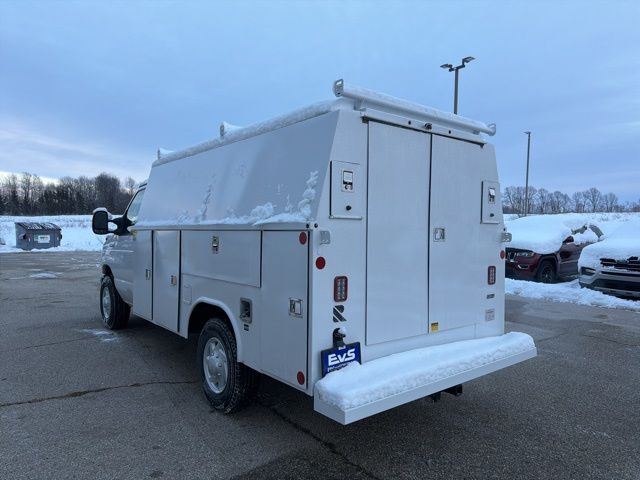 2026 Ford E-350SD Base