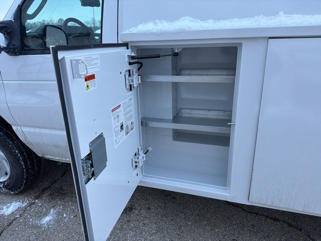 2026 Ford E-350SD Base Random Lake WI