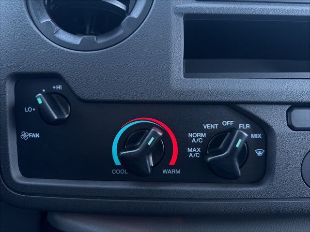 2026 Ford E-350SD Base Random Lake WI