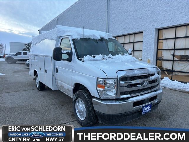 2026 Ford E-350SD Base