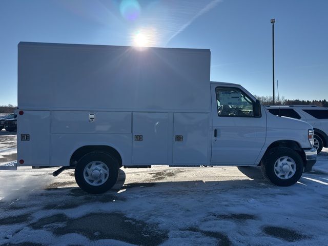 2026 Ford E-350SD Base Random Lake WI