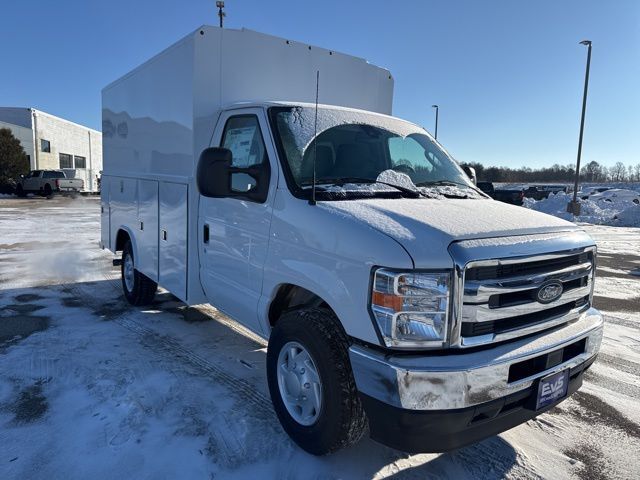 2026 Ford E-350SD Base