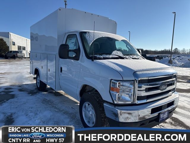 2026 Ford E-350SD Base