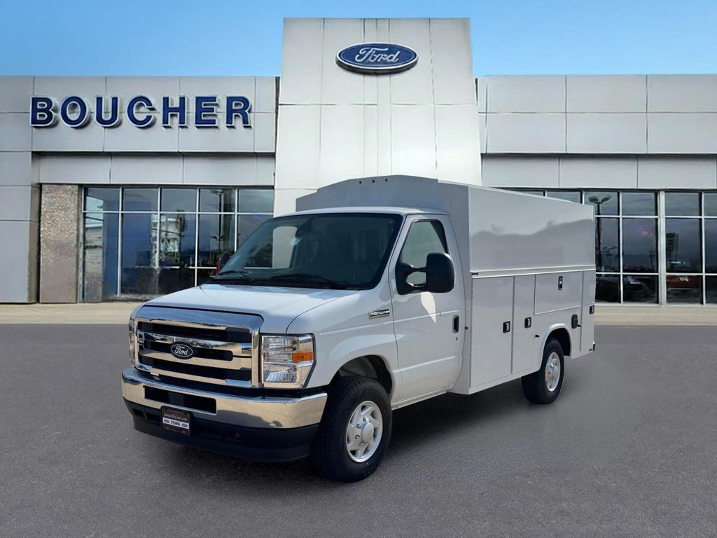 2026 Ford E-350SD
