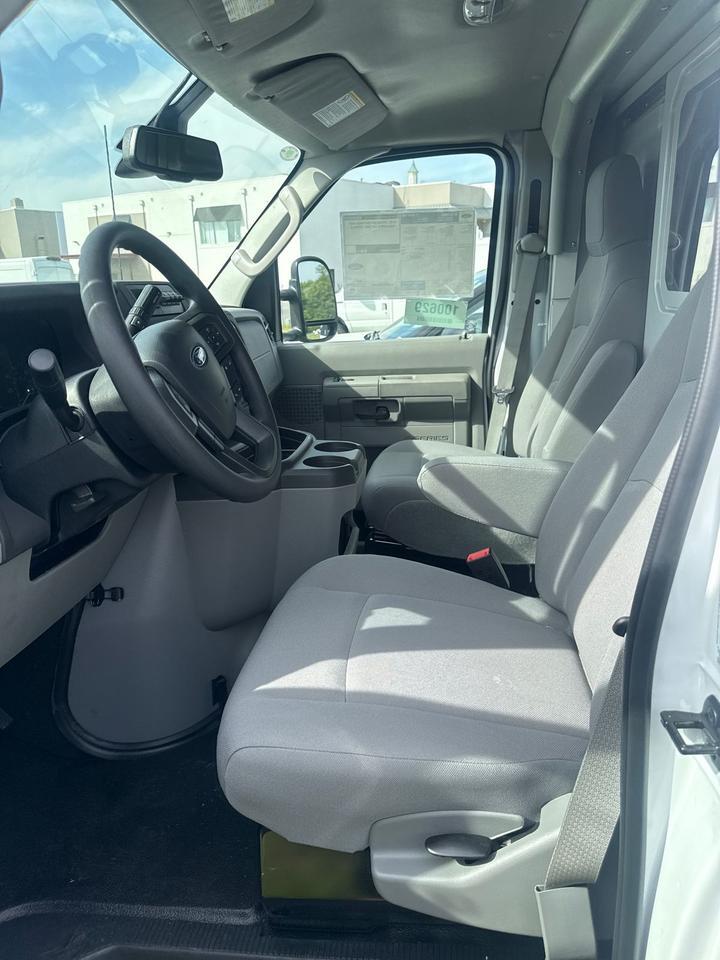 2026 Ford E-350SD Base Gaithersburg MD