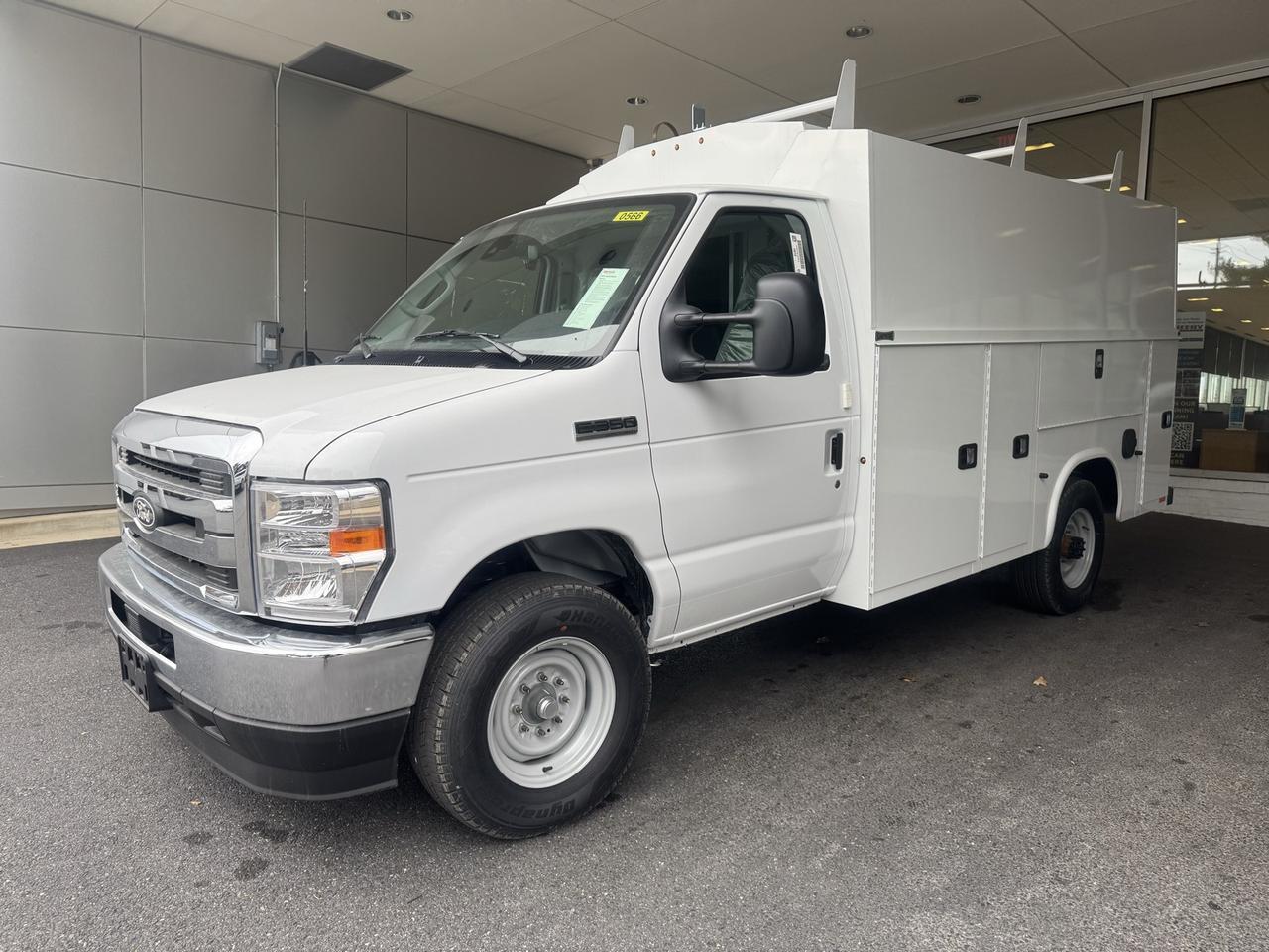 2026 Ford E-350SD