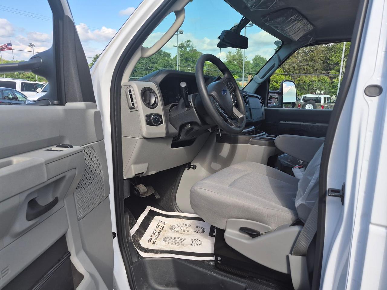 2026 Ford E-350SD KUV BODY Warrenton VA