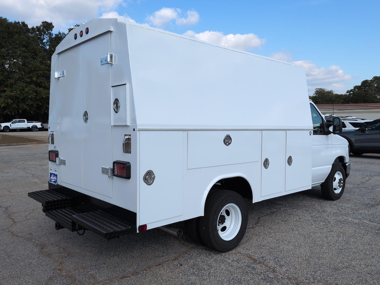 2026 Ford E-Series Cutaway CUTAWAY Appleton WI