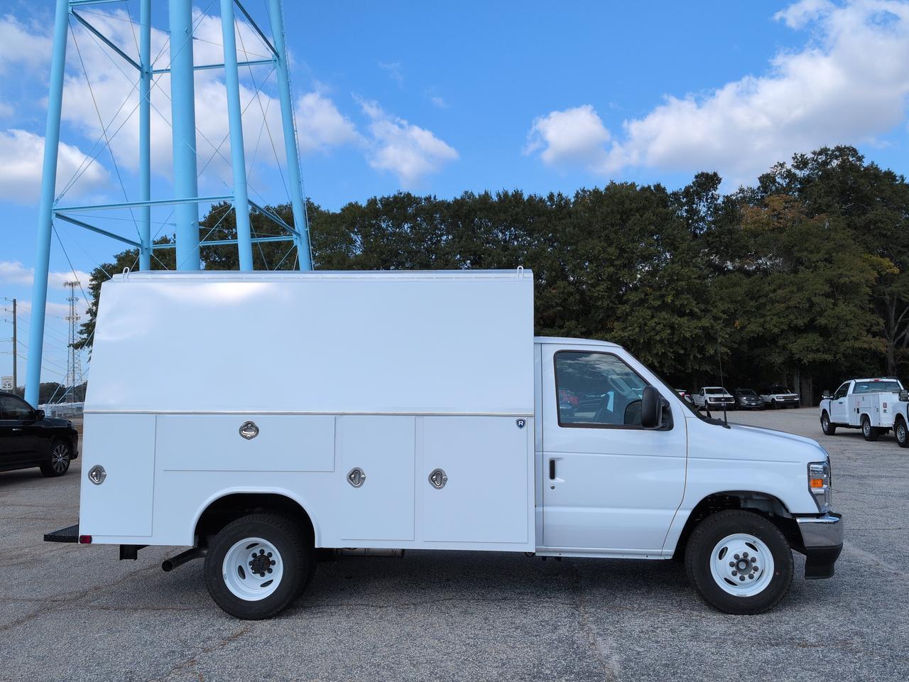 2026 Ford E-Series Cutaway CUTAWAY Appleton WI