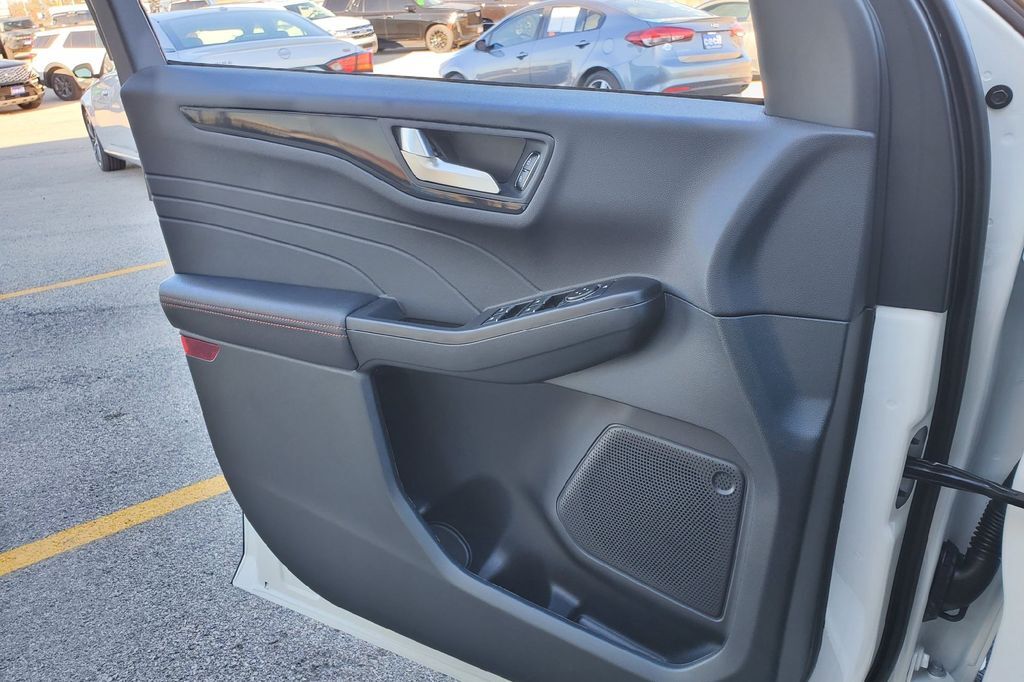 2026 Ford Escape Hybrid ST-Line Select Hondo TX