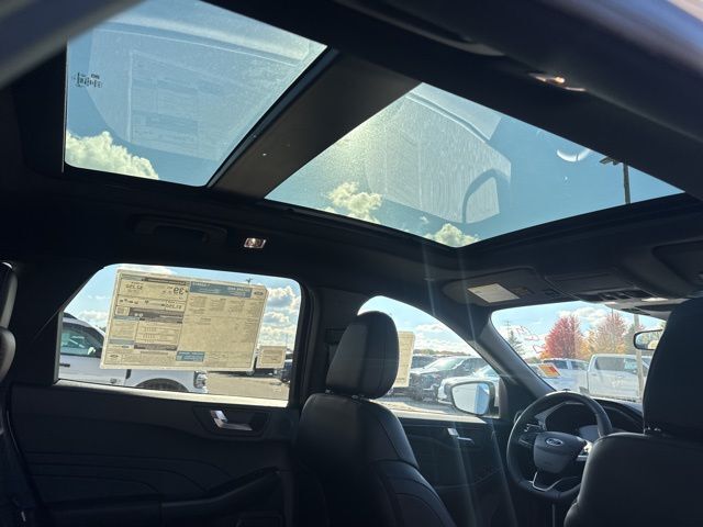 2026 Ford Escape Hybrid ST-Line Select Random Lake WI