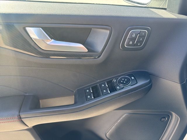 2026 Ford Escape Hybrid ST-Line Select Random Lake WI