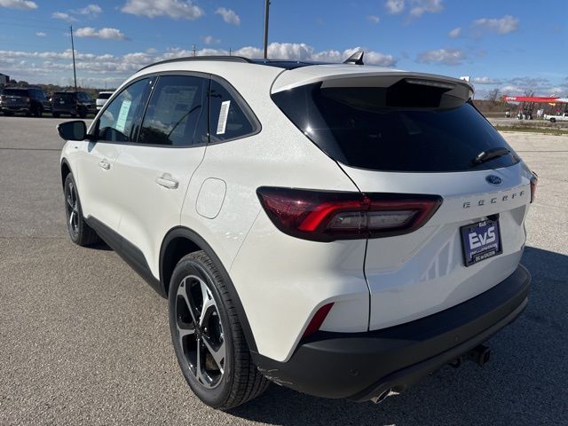 2026 Ford Escape Hybrid ST-Line Select Random Lake WI