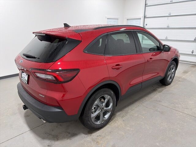 2026 Ford Escape Hybrid ST-Line Select Pine River MN