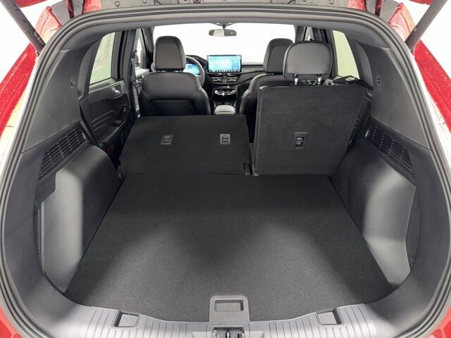 2026 Ford Escape Hybrid ST-Line Select Pine River MN