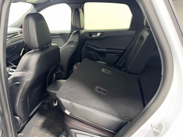 2026 Ford Escape Hybrid ST-Line Select Pine River MN