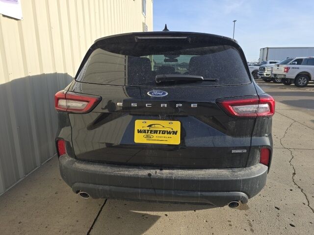 2026 Ford Escape Hybrid ST-Line Select Watertown SD