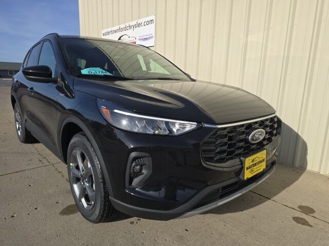 2026 Ford Escape Hybrid ST-Line Select Watertown SD